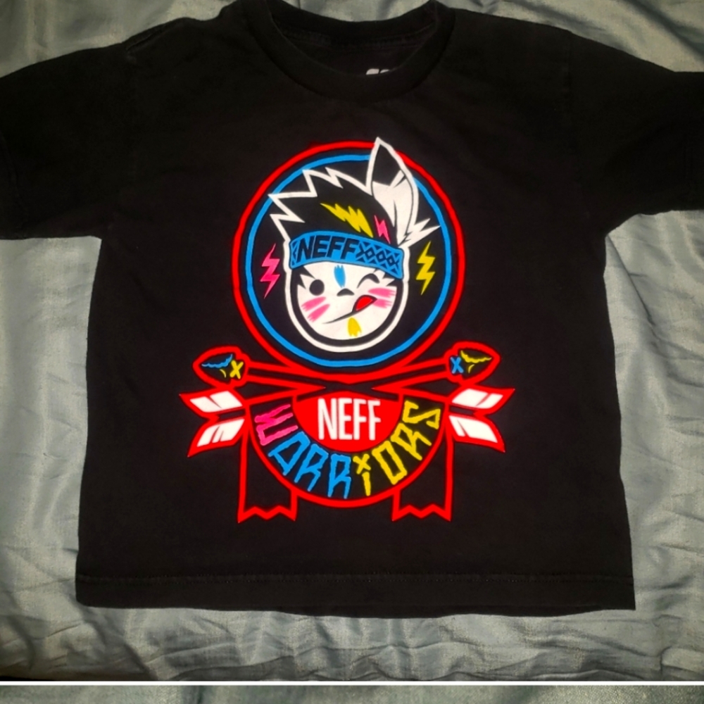 Neff graphic tee bundle